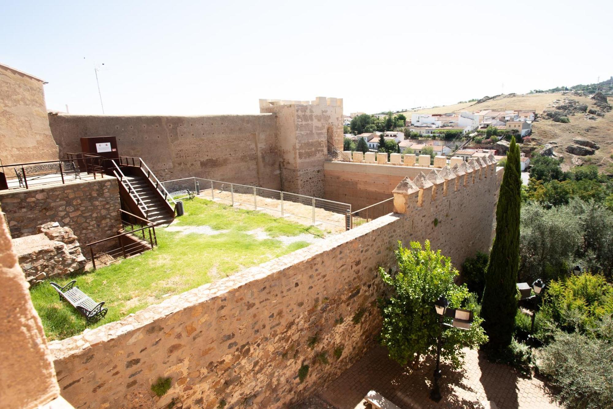 Apartamento Baluarte De Los Pozos Caces Exterior foto